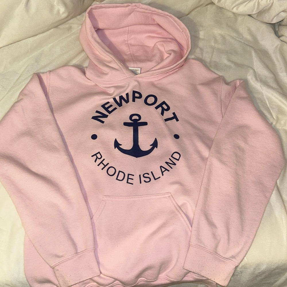 Gildan Newport Beach Hoodie